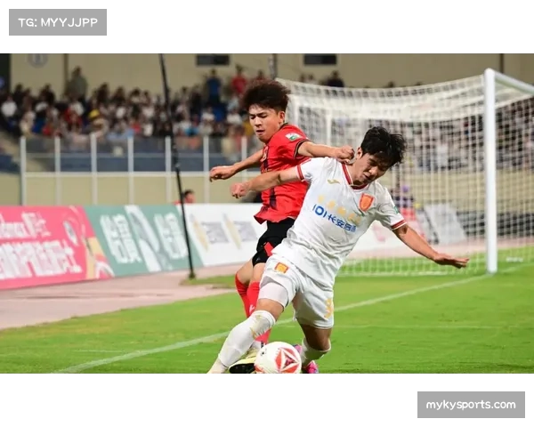 津门虎谢蒂内射门击中门框 巴西攻击手展现技术特点